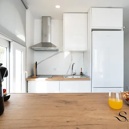 Alamos Beachfront Bliss Sea View Retreat * 토레몰리노스