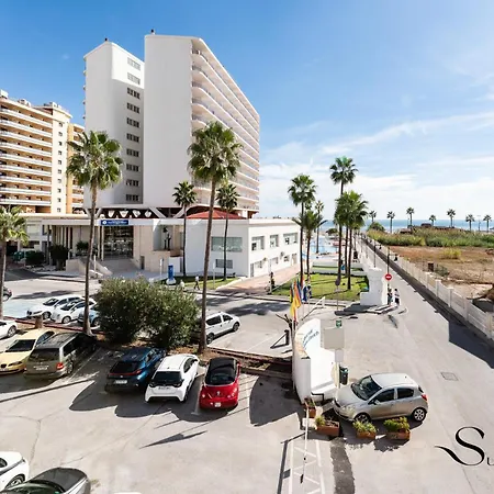 아파트 Alamos Beachfront Bliss Sea View Retreat