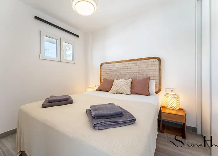 Apartament Alamos Beachfront Bliss Sea View Retreat